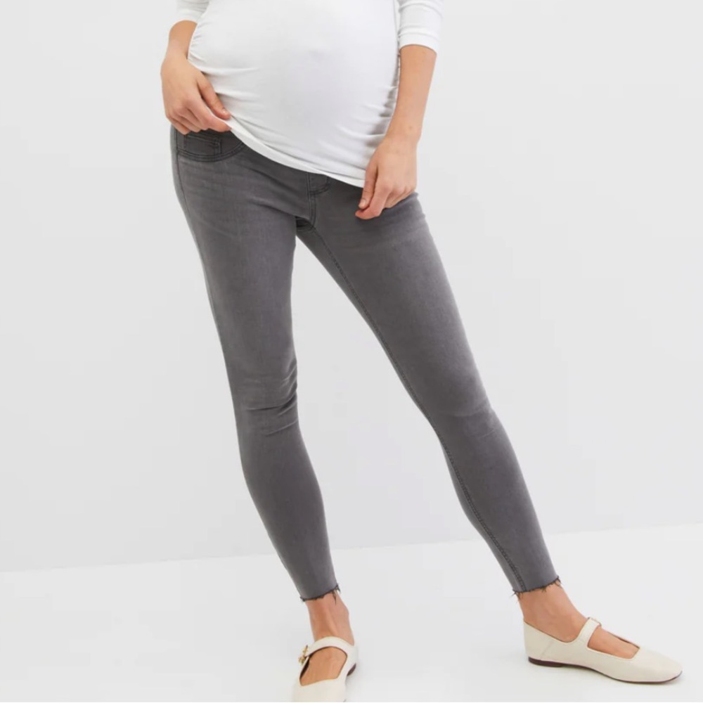 Motherhood Maternity Jeans size L
